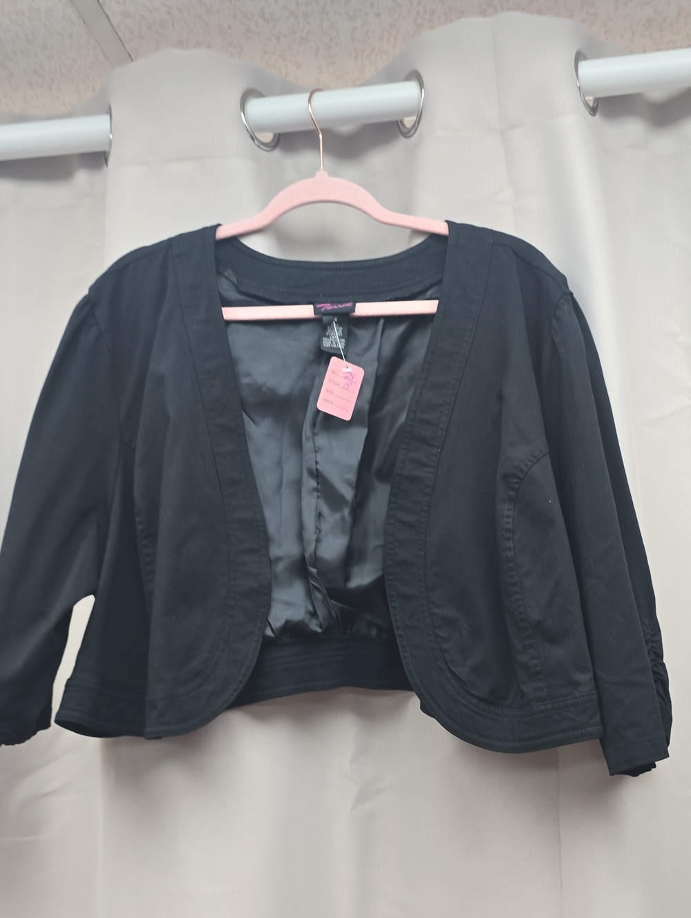 Torrid Black Cropped Open-Front Women's Jacket Size 4X